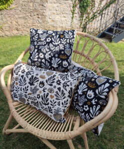 Coussin jacquard français Mage noir fond écru